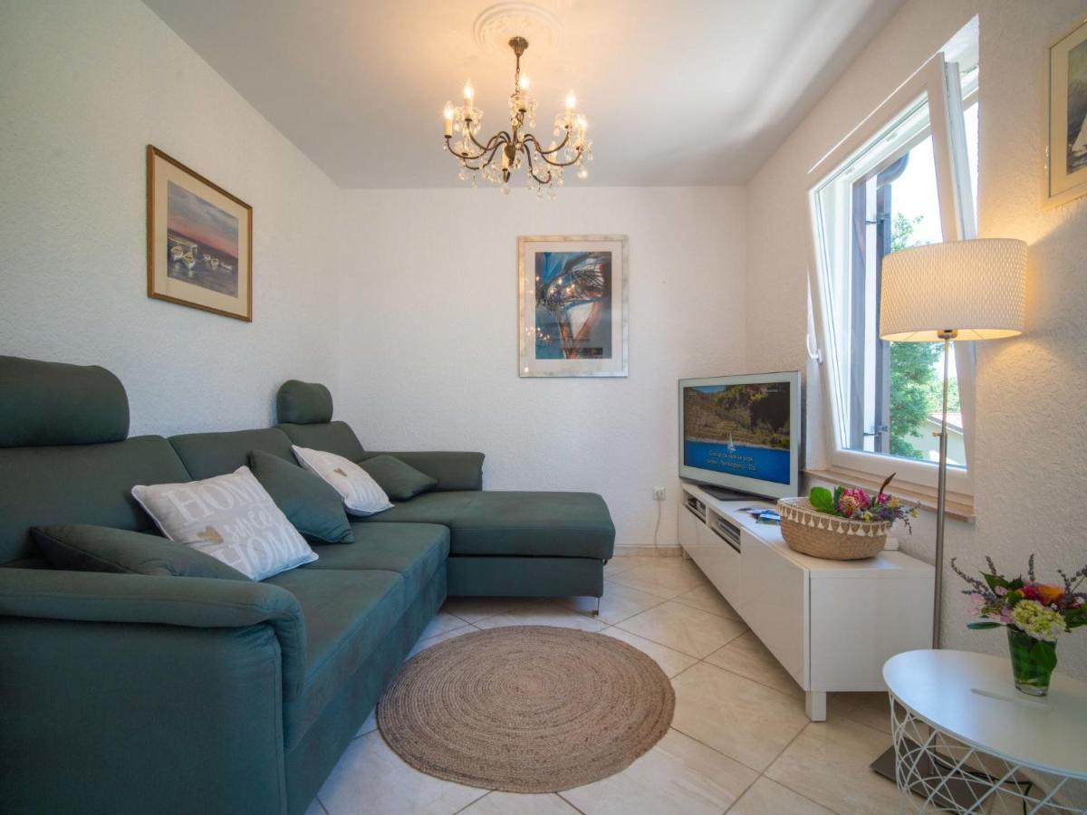 Holiday Home Vesna By Interhome Njivice Exteriér fotografie